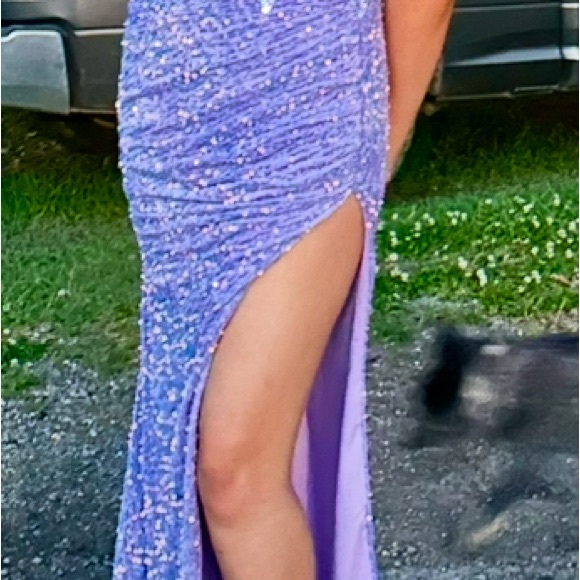 Prom Dress - Picture 4 of 4